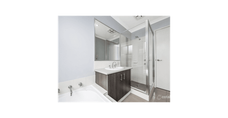 Charming & Low Maintenance – The Perfect Place to Call Home - Photo 5