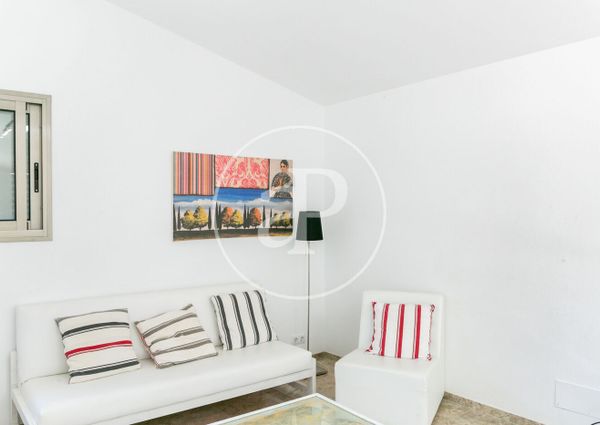 House for rent in Cala San Vicente