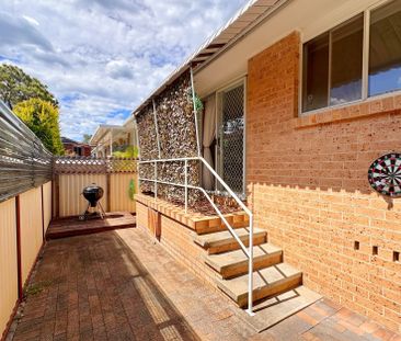 Well Presented Villa in Quiet Complex - Photo 4