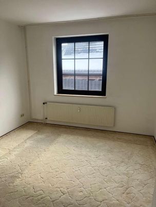 Handwerker aufgepasst: 2-Zimmer Wohnung mit Garten in Kiel-Elmschenhagen zu vermieten! - Foto 1