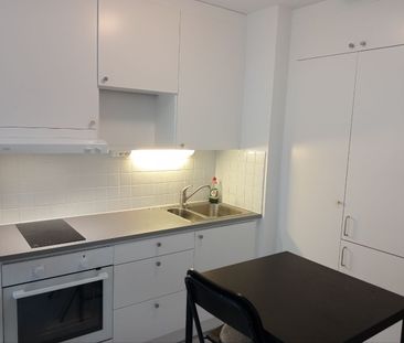 Albanovägen, Stockholm - Photo 1