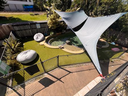 Cairns North - Photo 3