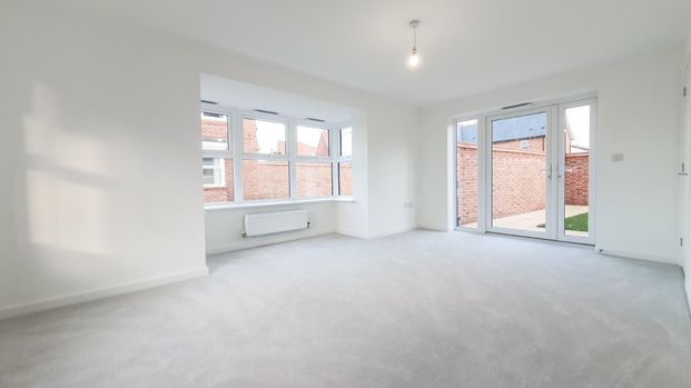 Fitzjohn Drive, Thieves Lane, Hertford - Photo 1