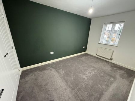 3 Bedroom House - Georgina Close, Totton - Photo 5