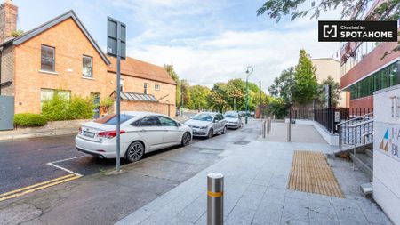 1-bedroom apartment for rent in Ballsbridge, Dublin - Photo 2