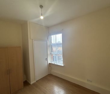 2, 177a, Cliftonpark Avenue, Belfast, BT14 6DT - Photo 1