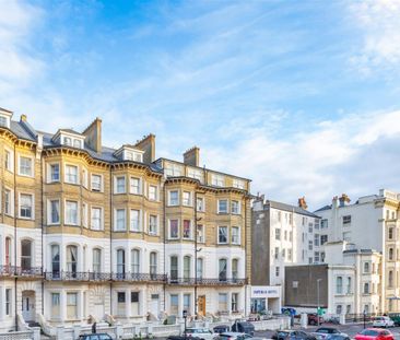 First Avenue, Hove - Photo 6