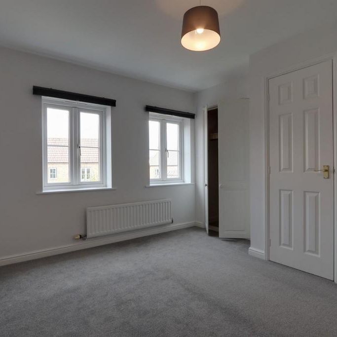 2 bedroom semi-detached house to rent - Photo 1