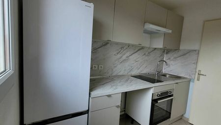 Appartement avec terrasse ! - Photo 2