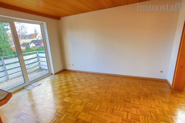 TOP WOHNUNG, TOP LAGE. Im 1. OG mit Balkon, Gartennutzung, Garage und klasse Aufteilung. - Photo 1