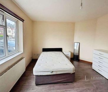 Room One, Rowditch Avenue, Derby, Derbyshire, DE22 - Photo 1