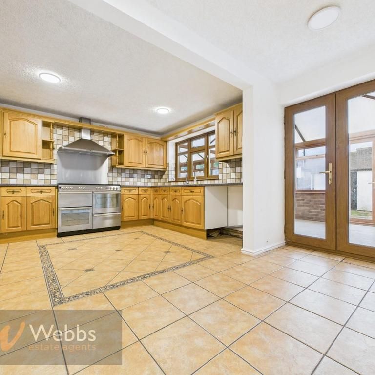 3 bedroom terraced house to rent - Photo 1