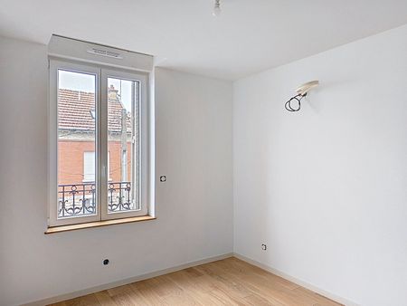 Maison à louer - REIMS-BD ROBESPIERRE - Photo 4