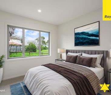 Bright & Functional 4-Bedroom Home - Photo 3