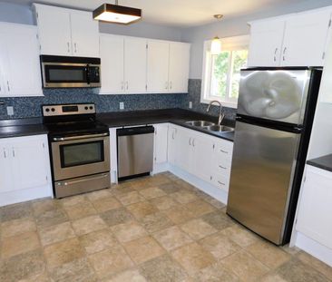 FOR RENT – 1652 Riverside Drive, Lower Sackville, Nova Scotia - Photo 2