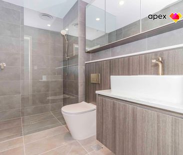 High Level One Bedroom - Photo 3