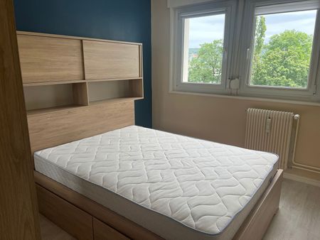 Location Appartement 4 pièces 80m² BESANCON 25000 - Photo 4