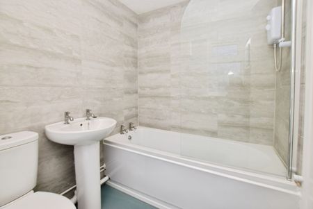 1 bedroom maisonette to rent - Photo 5