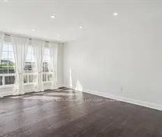 Condo Townhouse For Lease | W9248363 - Photo 4
