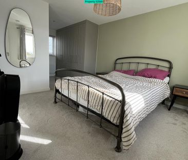 3 bedroom end of terrace house to rent - Photo 5