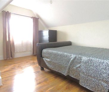 1 bedroom in a house share to rent - Photo 6