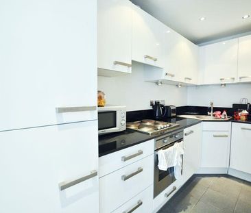 1 bedroom flat to rent - Photo 6