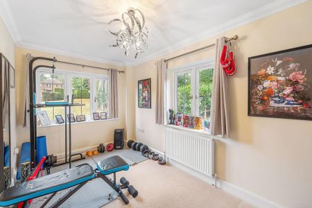 4 bedroom detached house to rent - Photo 5