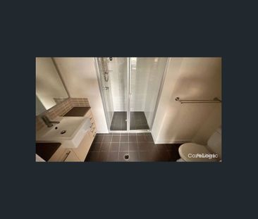 Modern Apartment in the Heart of Chermside – Prime Location & Lifes... - Photo 5