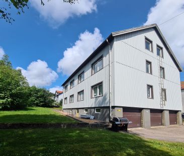 Hallavägen, Uddevalla - Photo 1