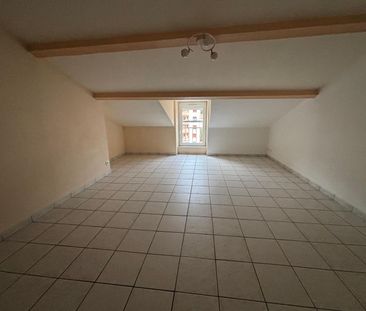 Location Appartement 4 pièces 77m² VALS LES BAINS 07600 - Photo 4