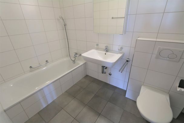 3.5 Zimmer, 90 m², 4. Stock - Photo 1