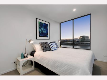 2Bedrooms, 2Bathrooms - Photo 2