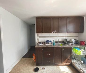 289 MacDonnell St, Unit 1, Kingston, ON - Photo 2