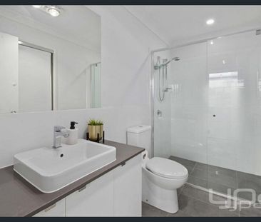 29 Amber Circuit, Ripley, Qld 4306 - Photo 3