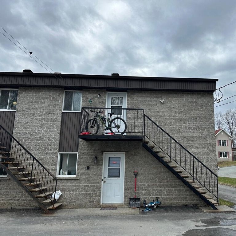Appartement 4 1/2 à Louer - Photo 1