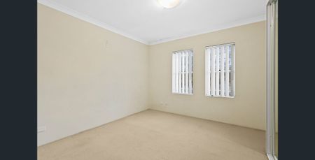 8/12-14 Gladstone Ave - Photo 2