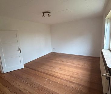 Frisch renovierte 3- ZKB Wohnung + Garten Terrasse ab sofort - Photo 4