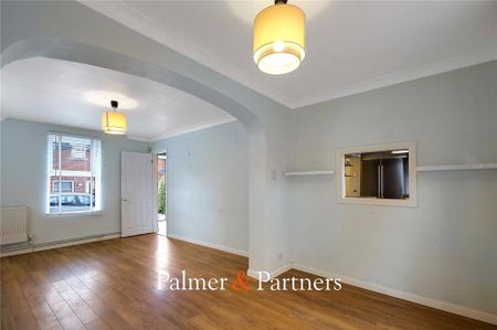 2 bedroom detached house to rent - Photo 5