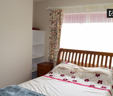 Interior room in shared apartment in Blanchardstown, Dublin - Photo 5