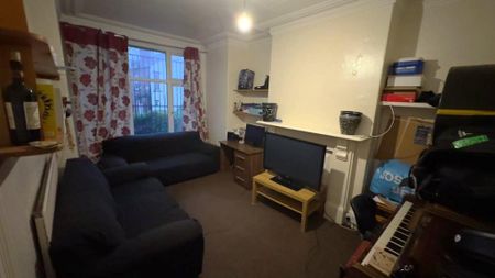 5 bedroom house share to rent - Photo 5