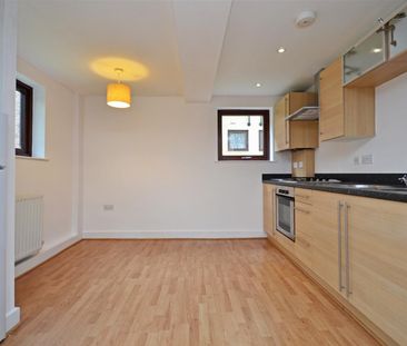 Bronte, Woodlands Village, Sandal - Photo 2