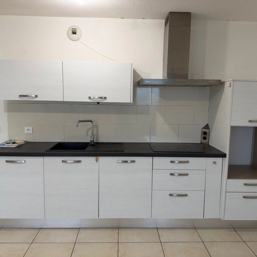 Location Appartement 3 pièces 66 m2 à Miramas - Photo 1