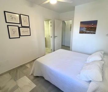 Apartment - Benalmádena (Torrequebrada) - Photo 2
