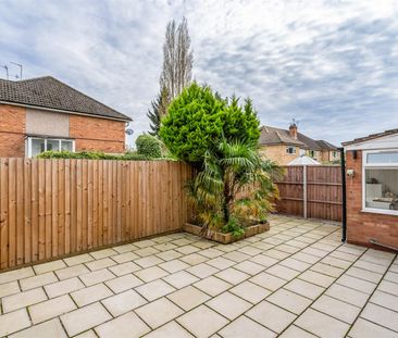 2 bed maisonette to rent in Milton Close, Solihull, B93 - Photo 4