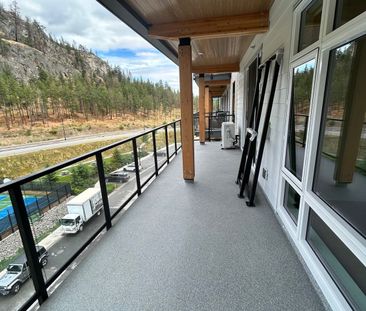 LARGE 2 BED, 2 BATH – BRAND NEW - Photo 1