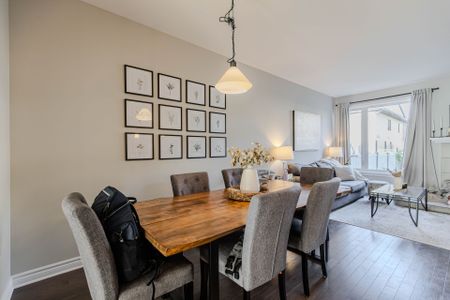 For Lease - 546 Triangle Street, Stittsville - Munster - Richmond, Ontario - Photo 3