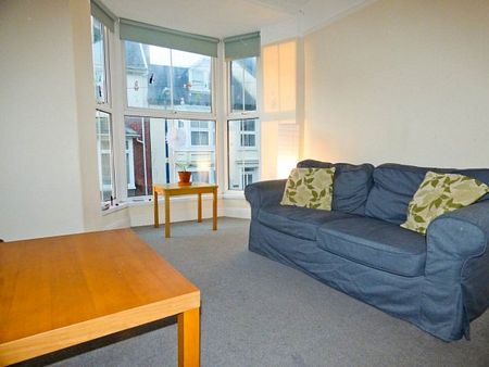 1 Bed - Sea View Place, Aberystwyth, Ceredigion - Photo 2