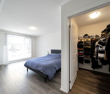 For Lease - 16 Klein Way, Whitby, Ontario - Photo 1