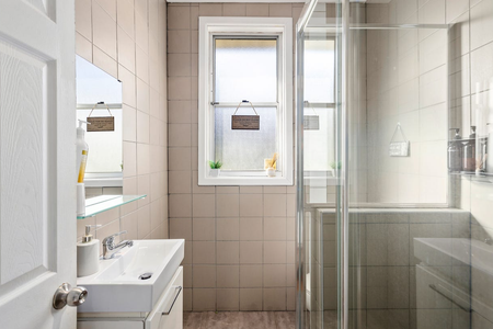 14 Dean Road, Warrawong NSW 2502 - House For Rent | Domain - Photo 4