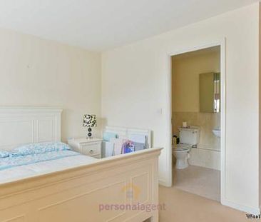 2 bedroom property to rent in Epsom - Photo 2